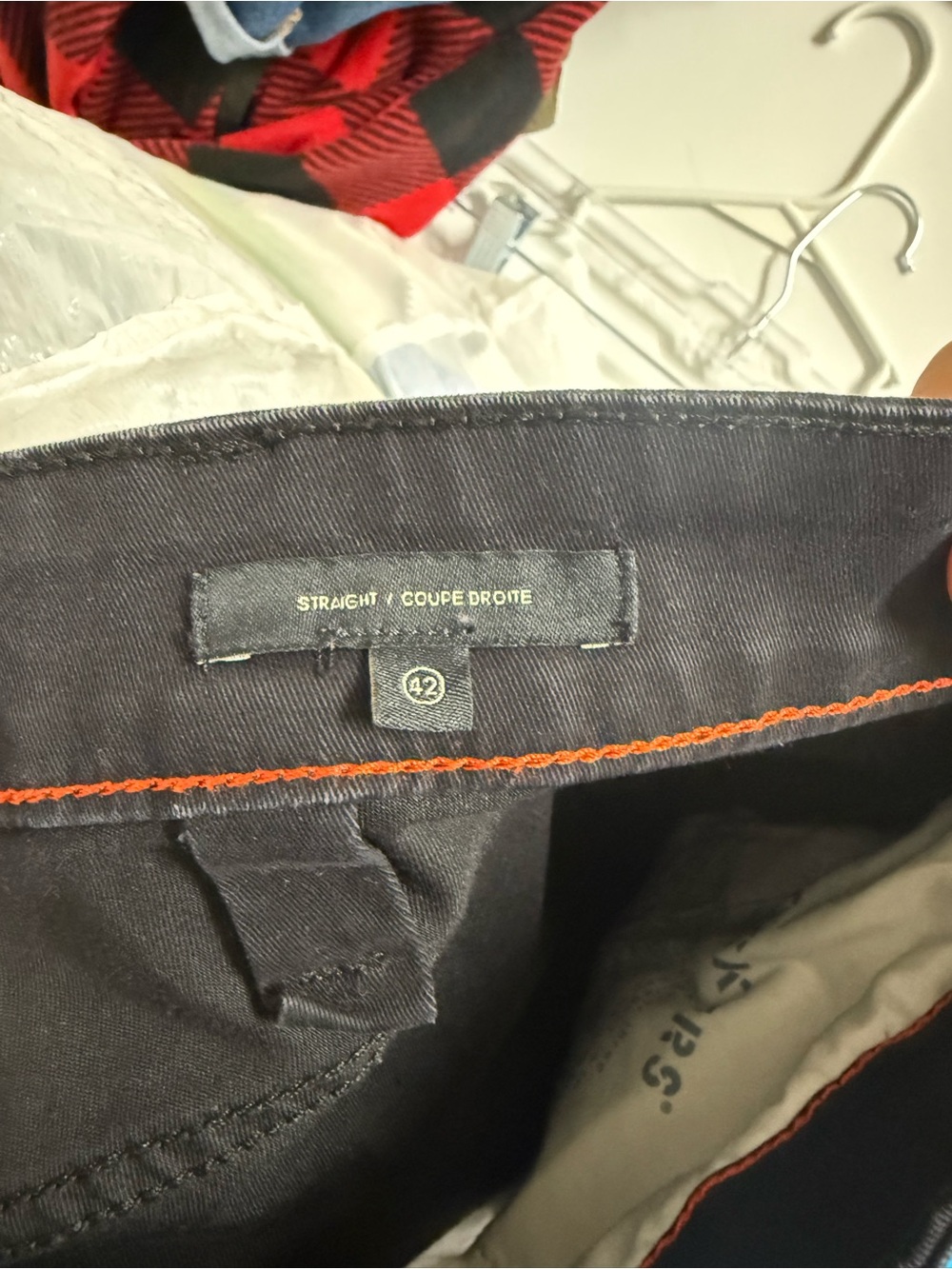 Dockers Men's Black Straight Jeans with Branded Waist Patch - Picture 6 of 8